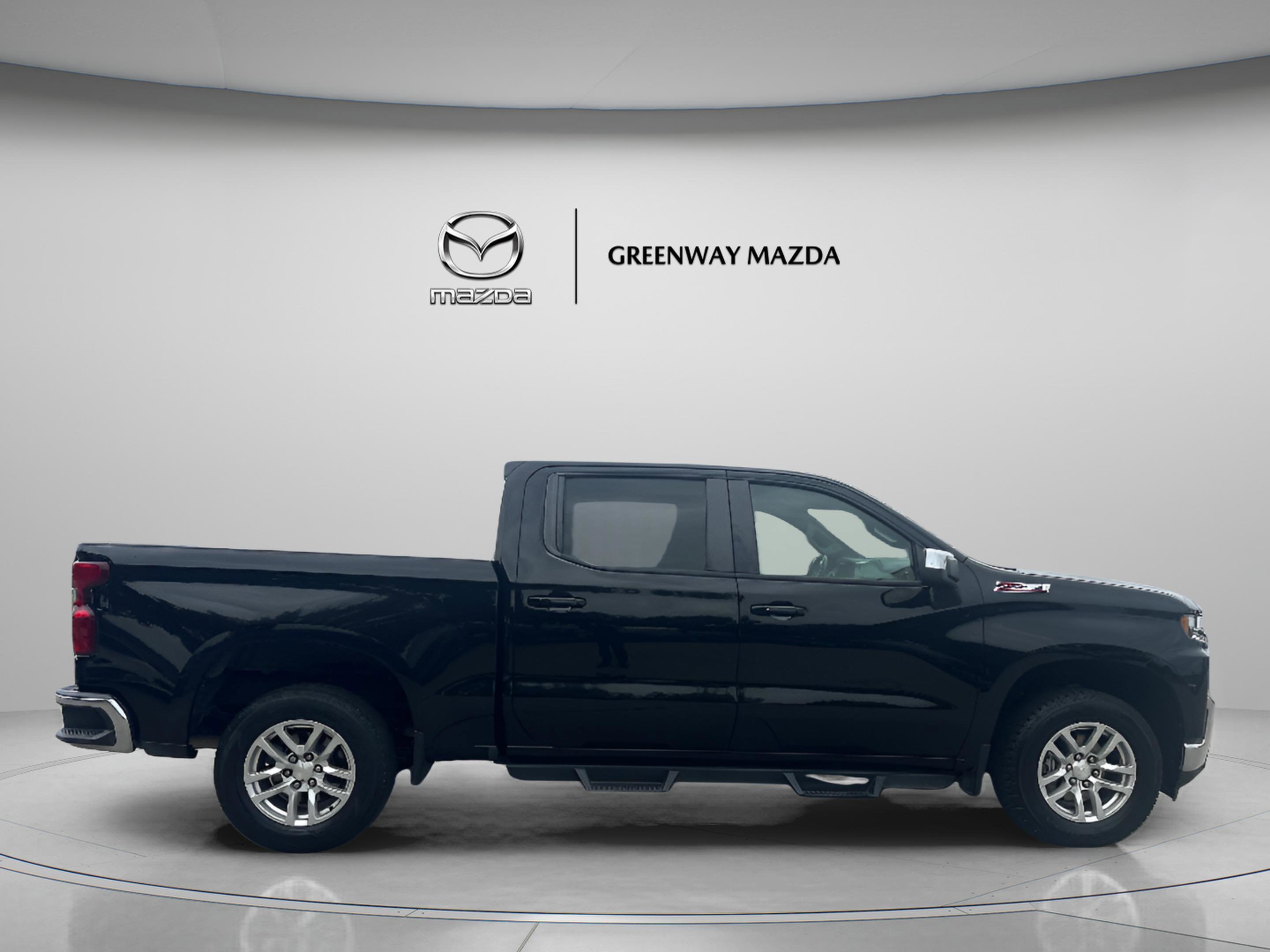 Used 2021 Black Chevrolet LT image 8