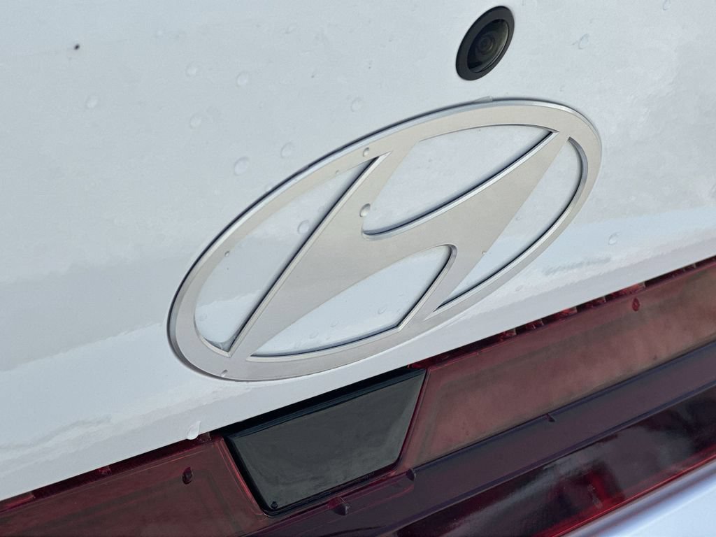 New 2026 Serenity White Hyundai SE image 30