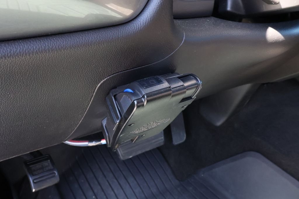 Used 2018 Silver Chevrolet LT image 19