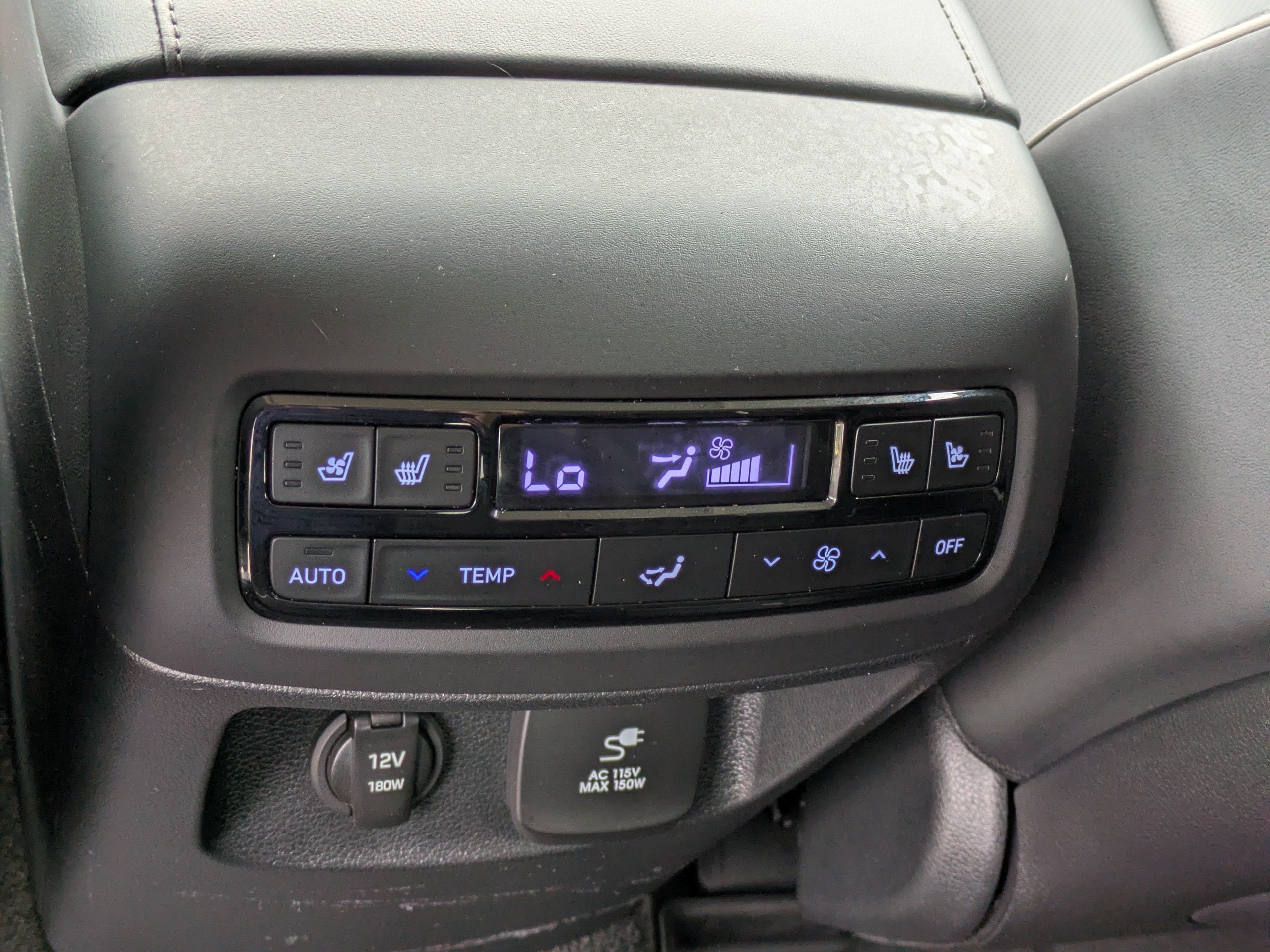 2025 Hyundai Palisade SEL Premium - Photo 19