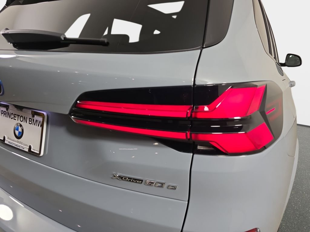 New 2026 Brooklyn Grey Metallic BMW xDrive50e image 35