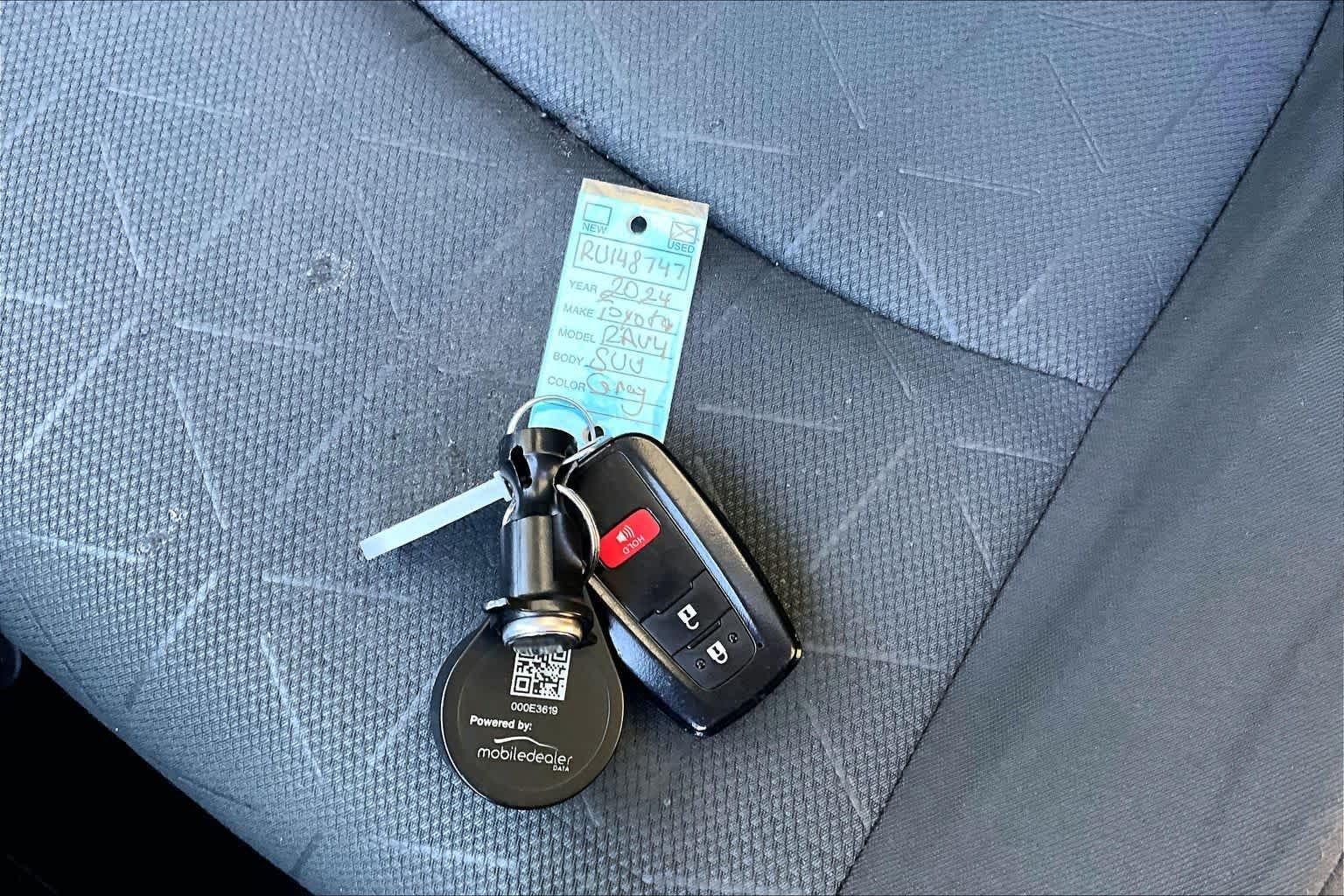 Used 2024 Magnetic Gray Metallic Toyota Hybrid XLE image 15