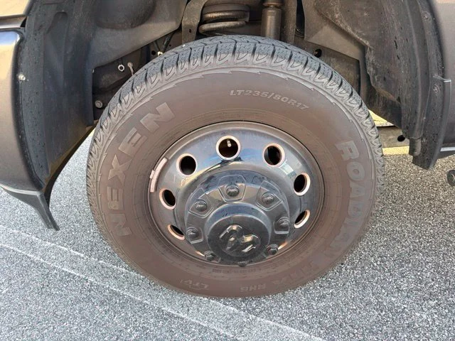 Used 2024 Gray Ram Laramie image 9