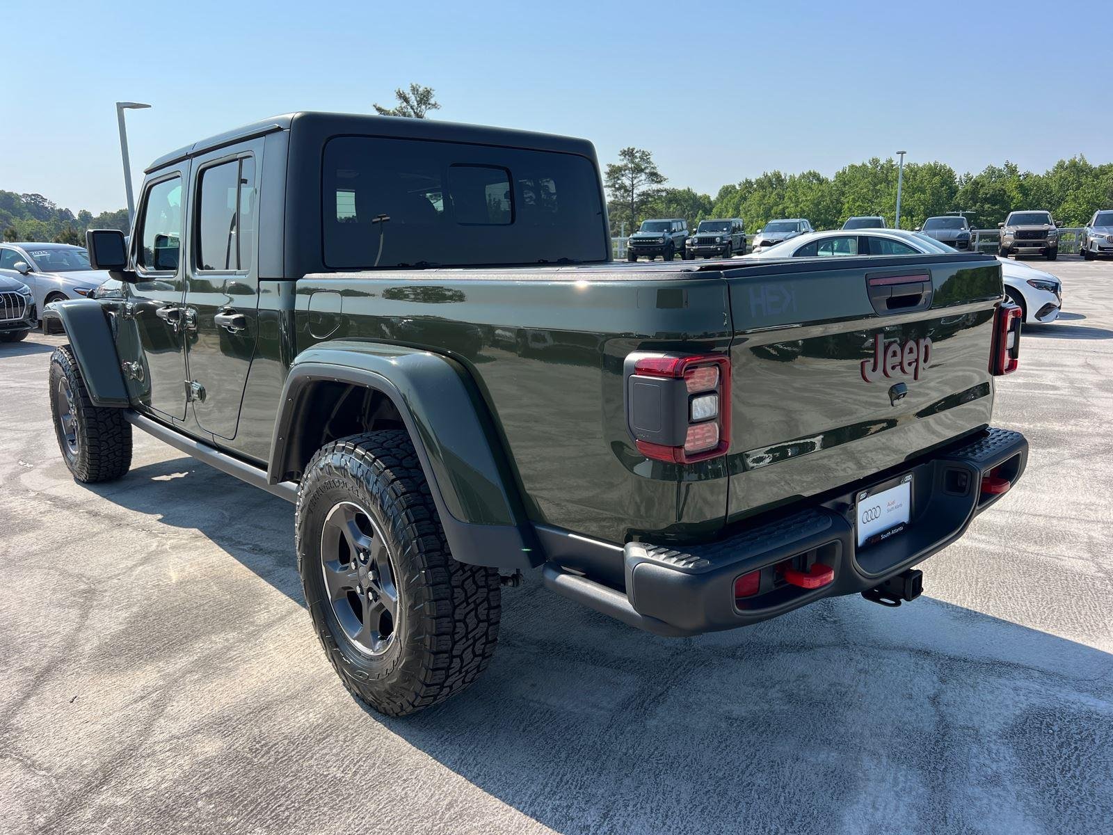 Used 2023 Sarge Green Clearcoat Jeep Rubicon image 7