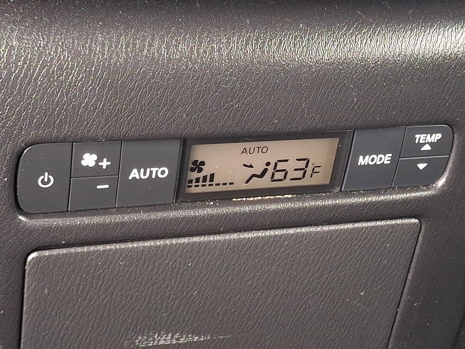 Used 2024 Gun Metallic Nissan SL image 12