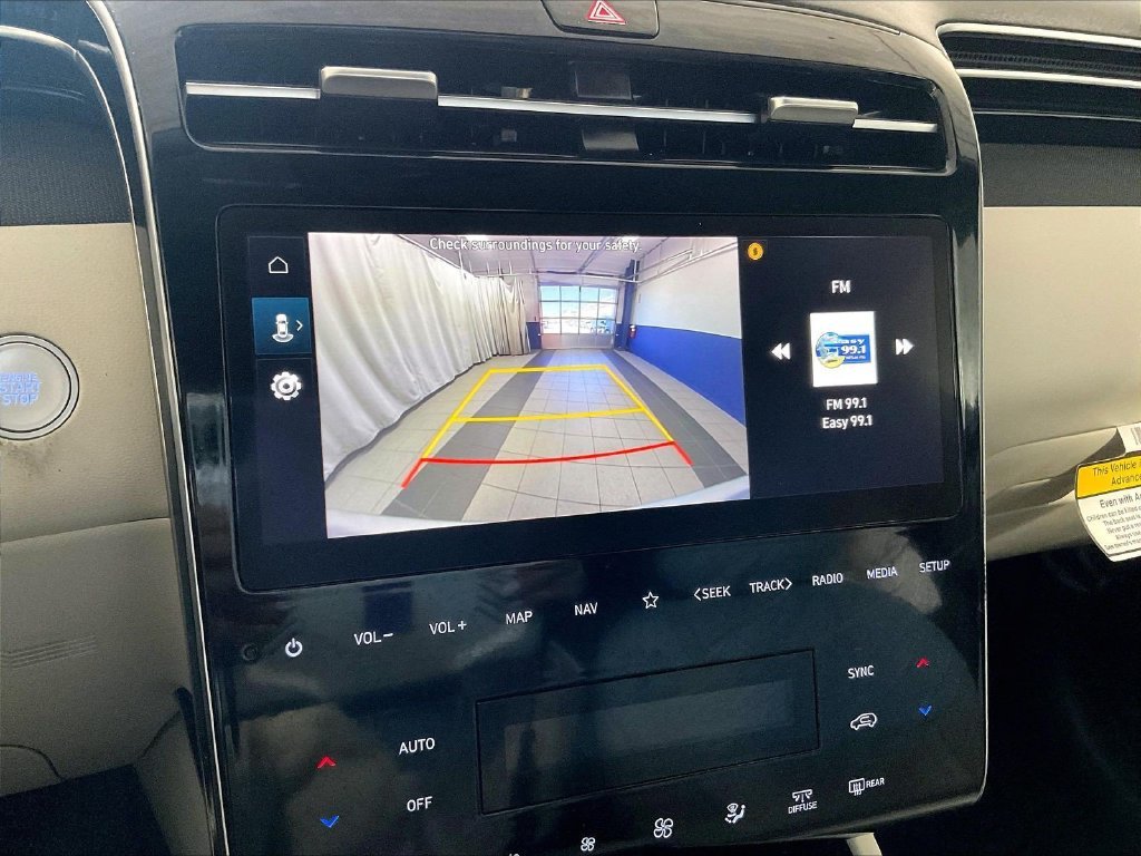 Used 2024 Silver Hyundai SEL image 19