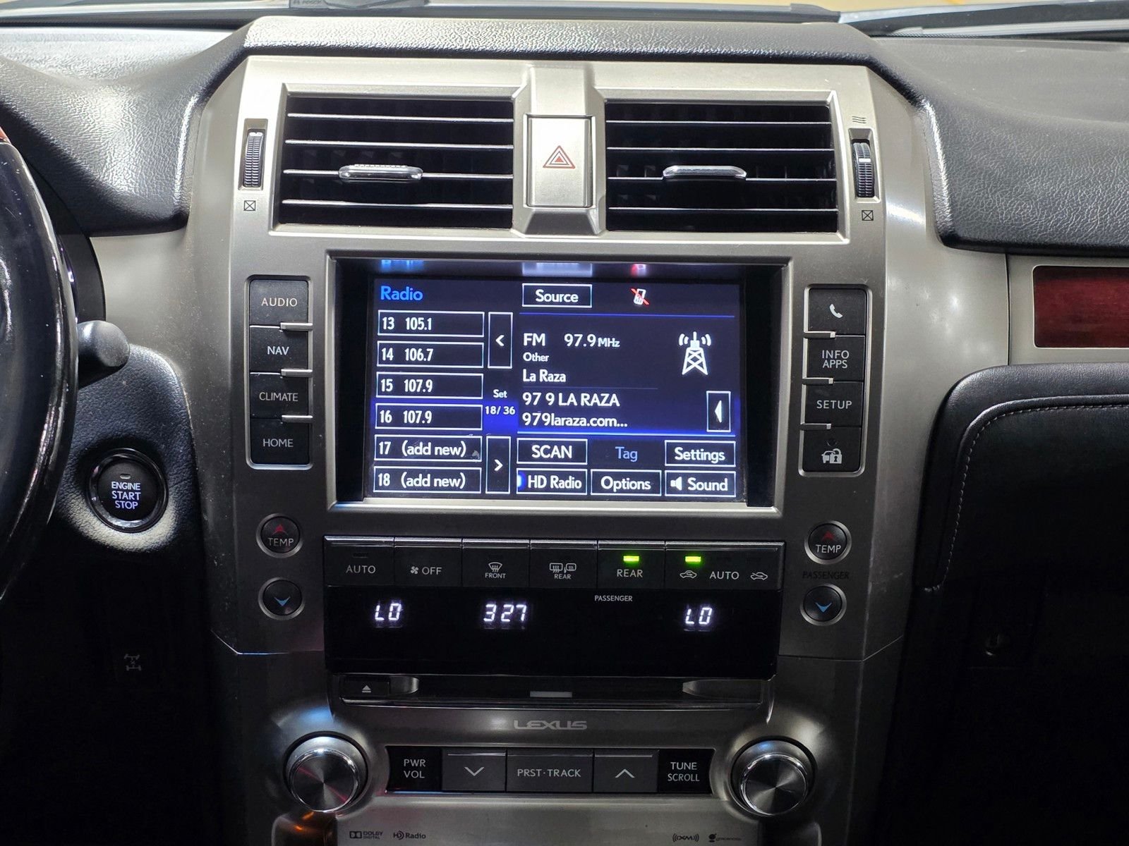 Used 2016 Gray Pearl Lexus 460 image 27
