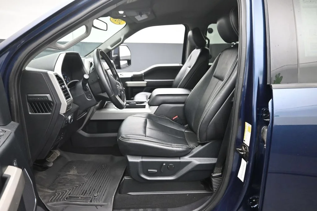 Certified Used 2020 Blue Ford Lariat image 16