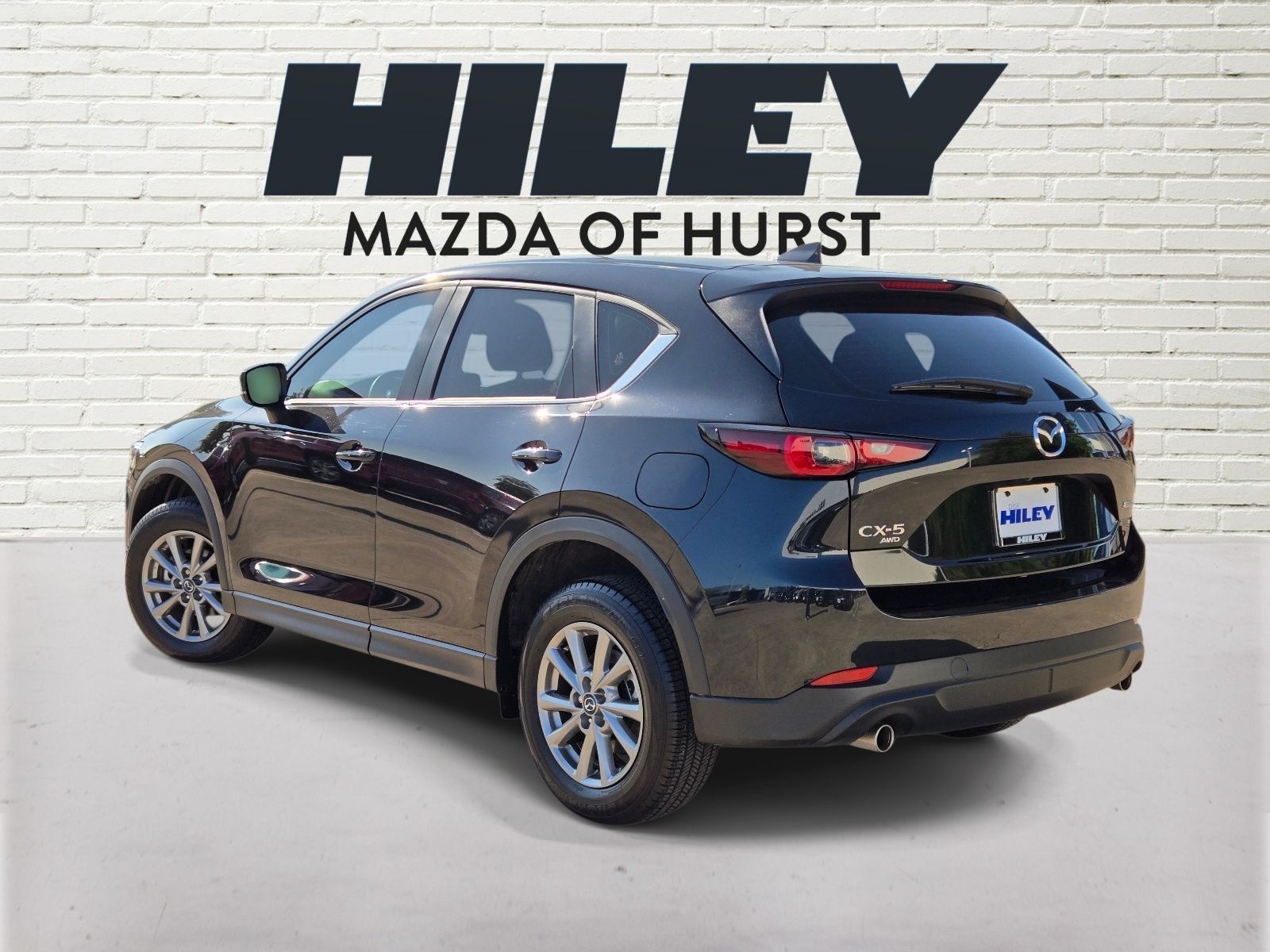 Certified Used 2025 Jet Black Mazda 2.5 S image 4