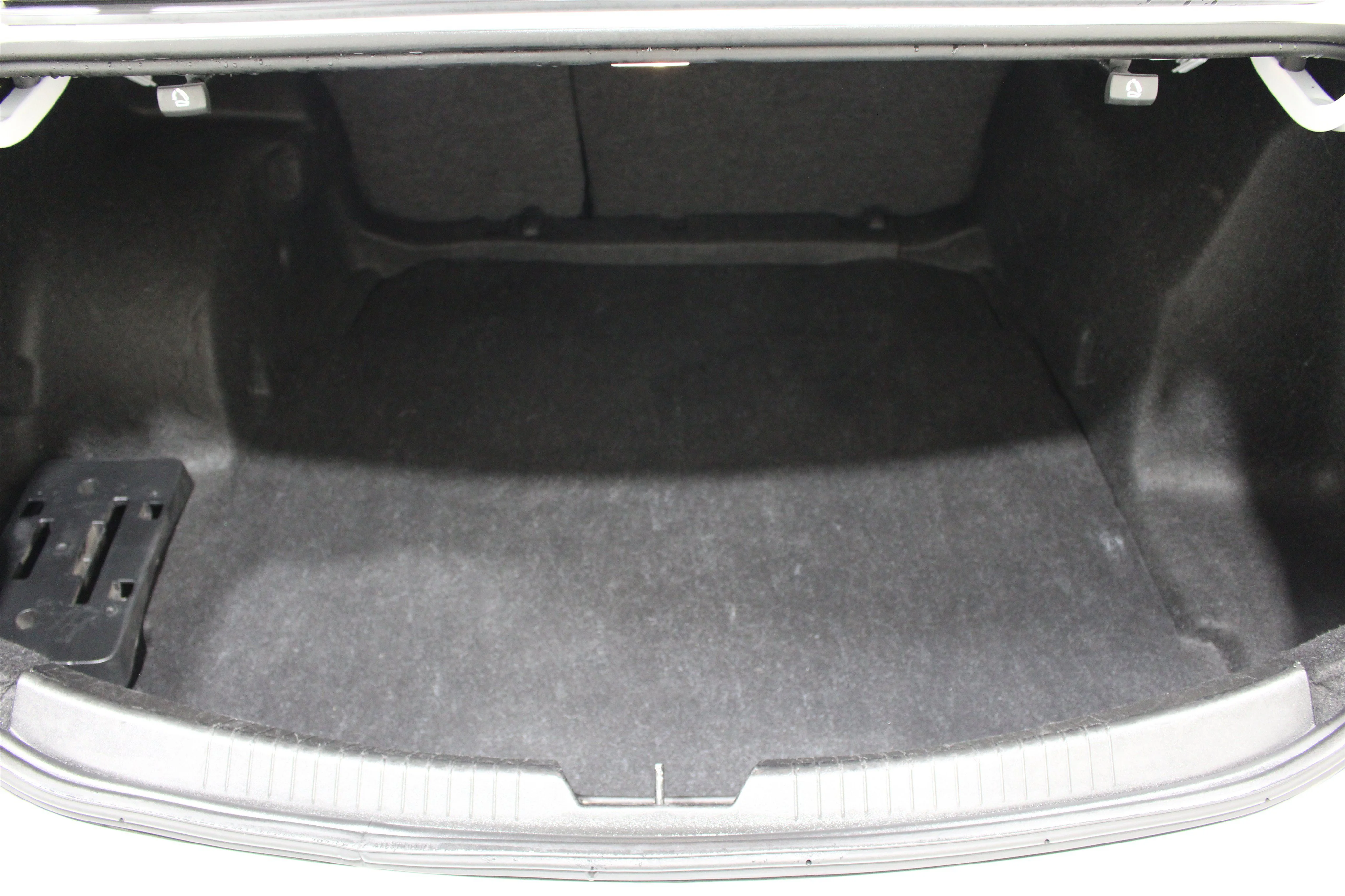 2023 Chevrolet Malibu 1LT - Photo 23