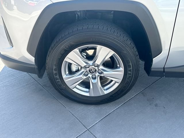 Used 2025 Silver Toyota XLE image 32