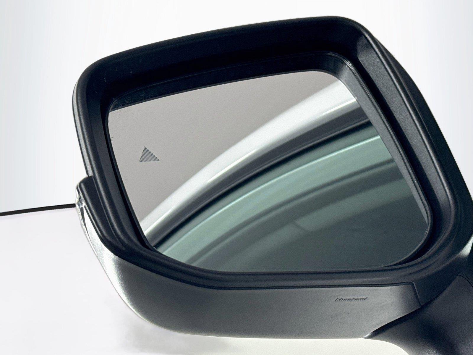 Certified Used 2026 Ice Cap Toyota XLE Premium image 5