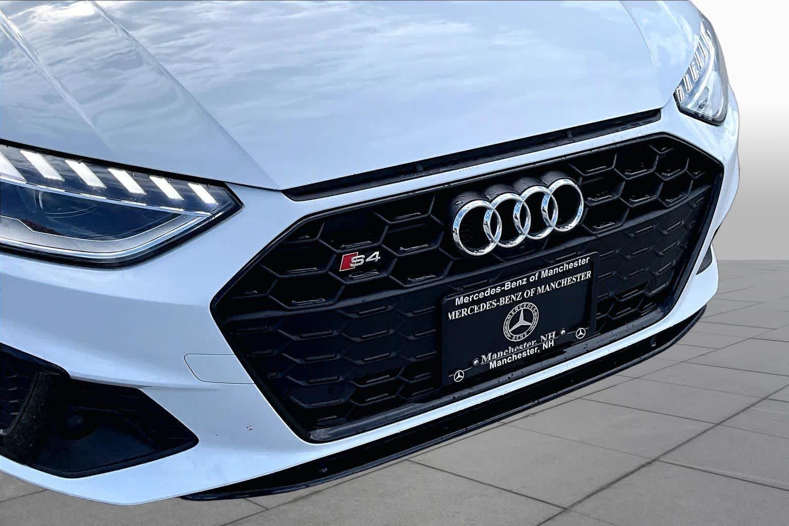 Used 2021 Glacier White Metallic Audi Premium Plus image 31