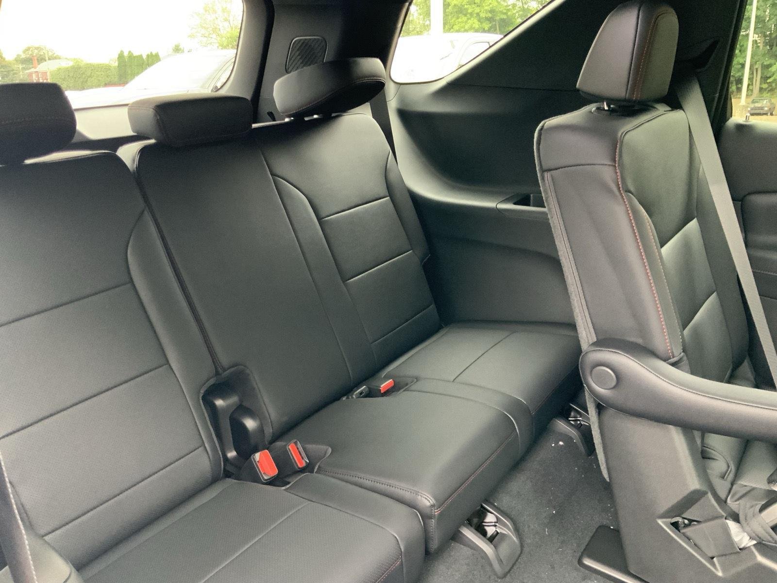2026 Chevrolet Traverse Z71 - Photo 12