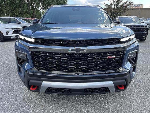 New 2026 Lakeshore Blue Metallic Chevrolet Z71 image 8