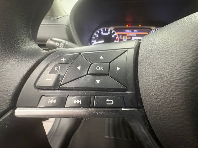 Used 2024 Gray Nissan SV image 21