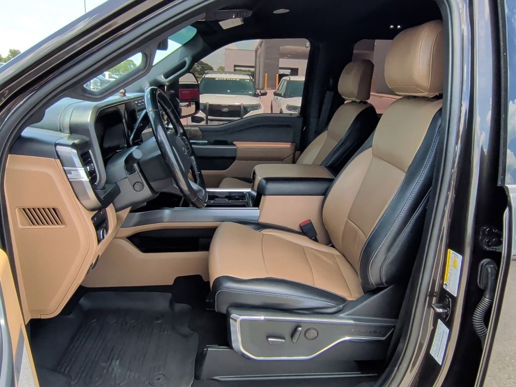 Used 2024 Bronze Metallic Ford Lariat image 14