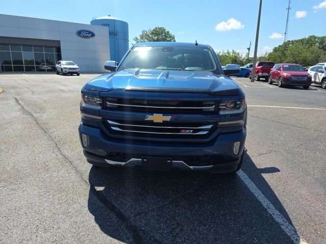 Used 2016 Blue Chevrolet LTZ image 8