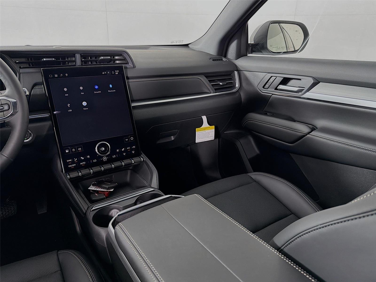 New 2026 Summit White GMC Elevation image 28