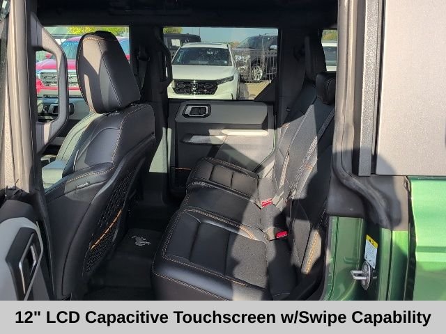 Used 2022 Green Metallic Ford Badlands image 13