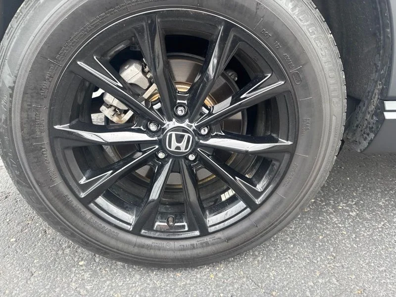 Used 2025  Honda Sport image 9