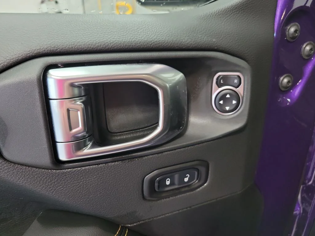 New 2026 Reign Exterior Paint Jeep Sahara image 12