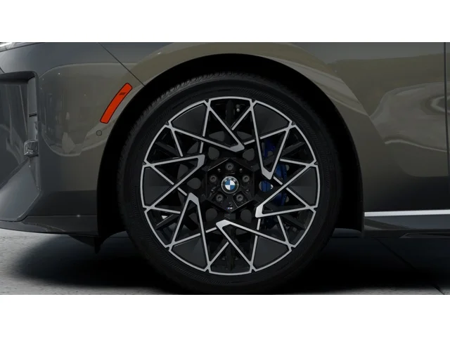 New 2027 Dravit Grey Metallic BMW  image 7