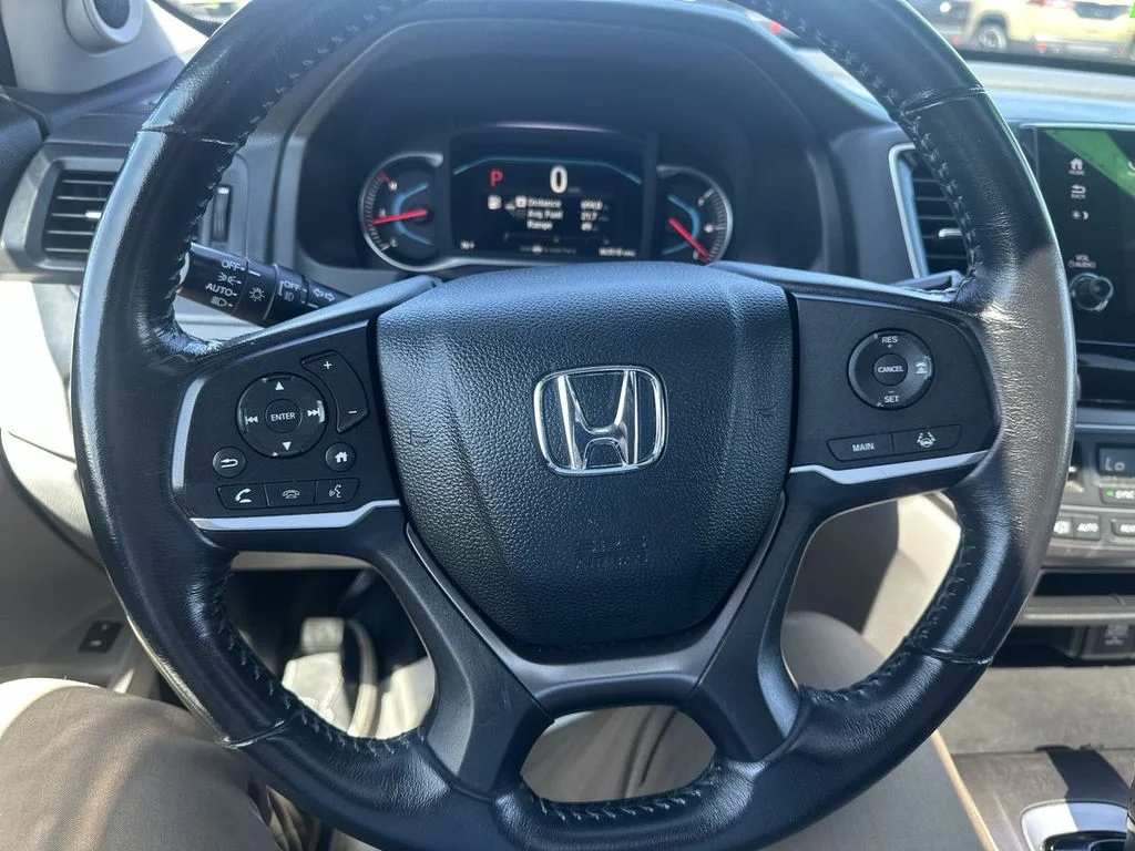 Used 2019  Honda EX-L image 21