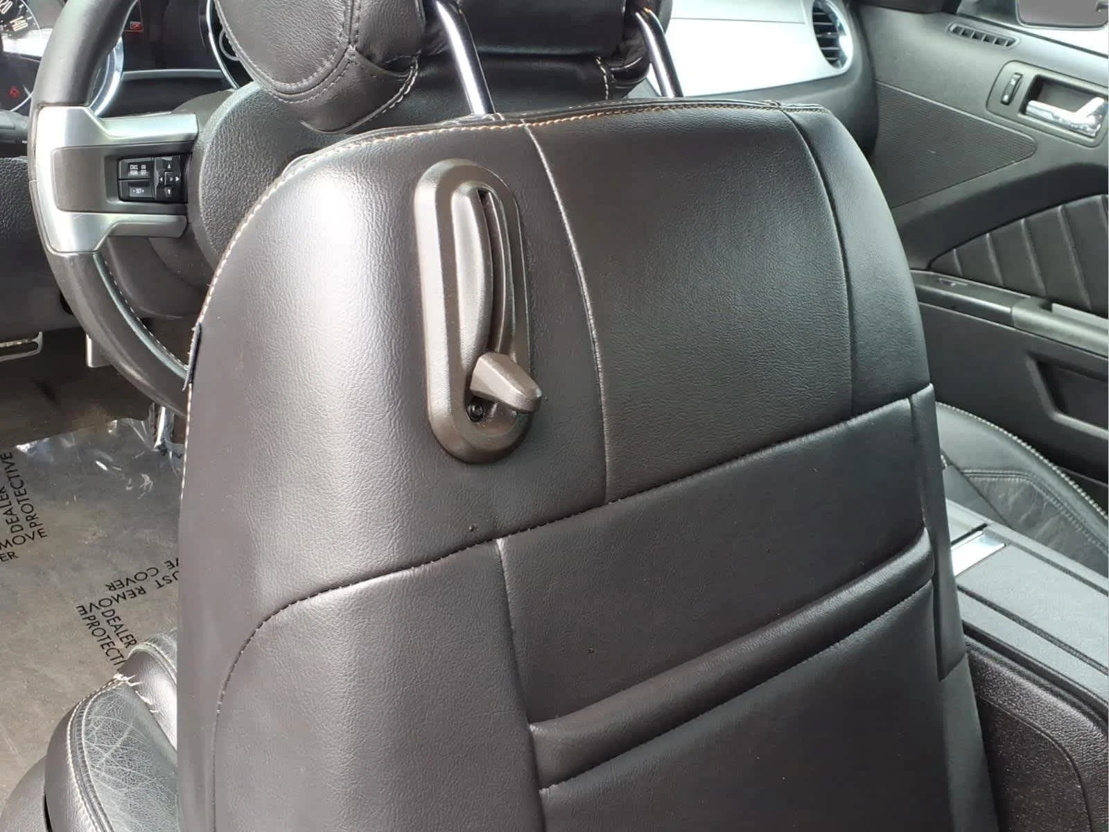 Used 2014 Black Ford GT Premium image 29