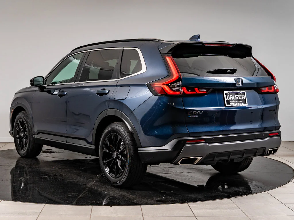 Used 2025 Canyon River Blue Metallic Honda Sport-L image 6