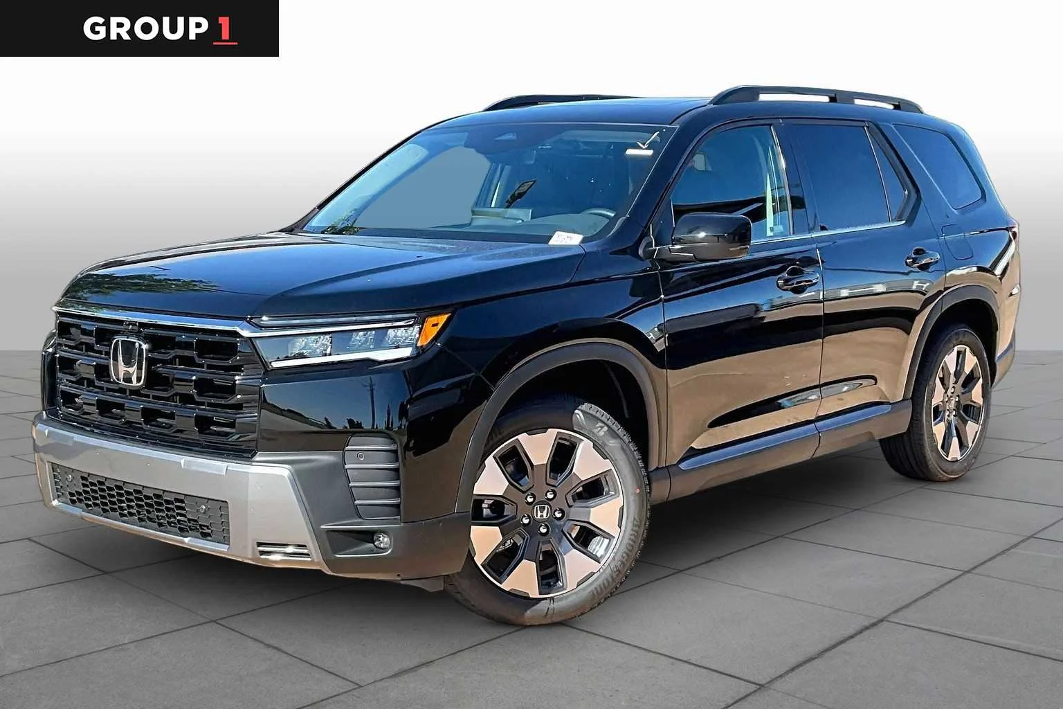 2026 Honda Pilot Touring AWD's photo