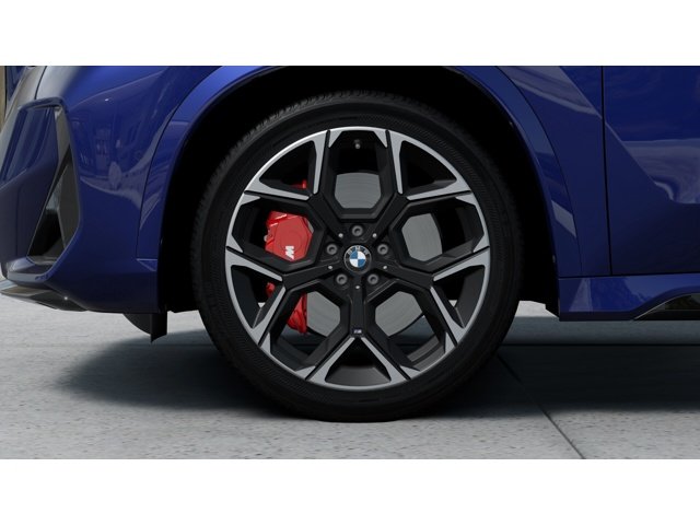 New 2026 Portimao Blue Metallic BMW M35i image 7