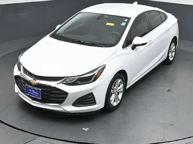 Certified Used 2019 Summit White Chevrolet LT image 45