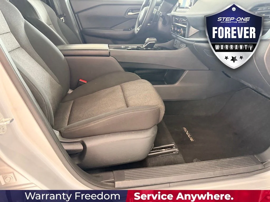 Used 2024 Silver Nissan SV image 38