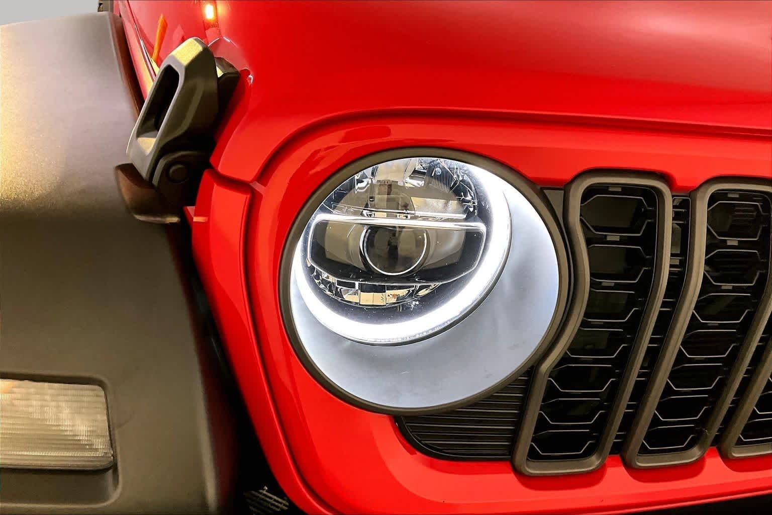 Used 2024 Firecracker Red Clearcoat Jeep Sport image 26