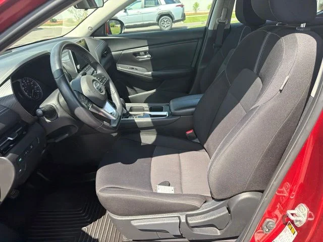 Used 2020 Red Nissan SV image 21