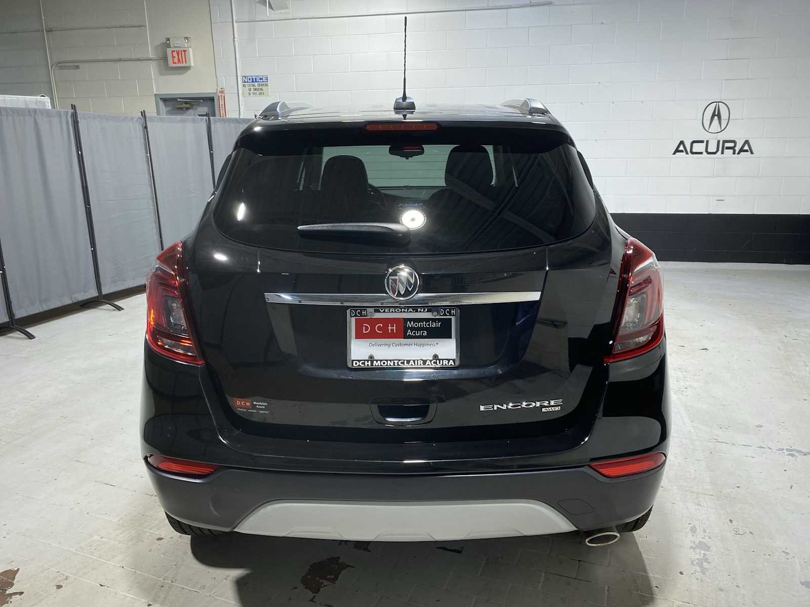 Used 2019 Ebony Twilight Metallic Buick Preferred image 5