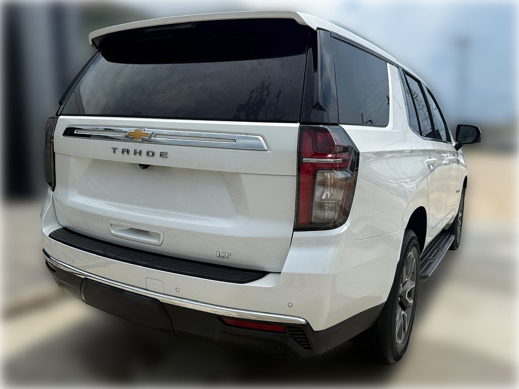 Used 2022 Iridescent Pearl Tricoat Chevrolet LT image 7