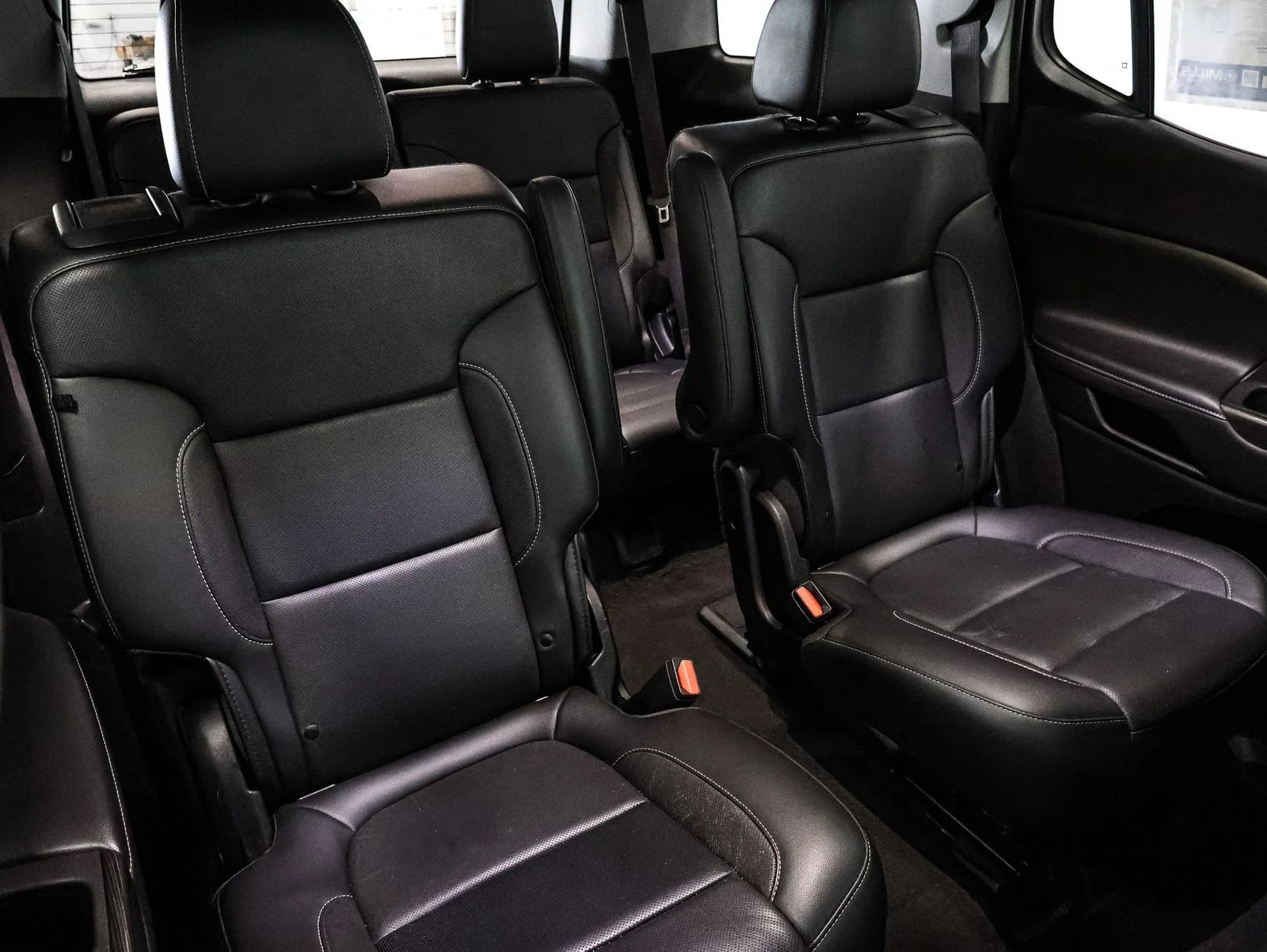 2020 GMC Acadia SLT - Photo 24