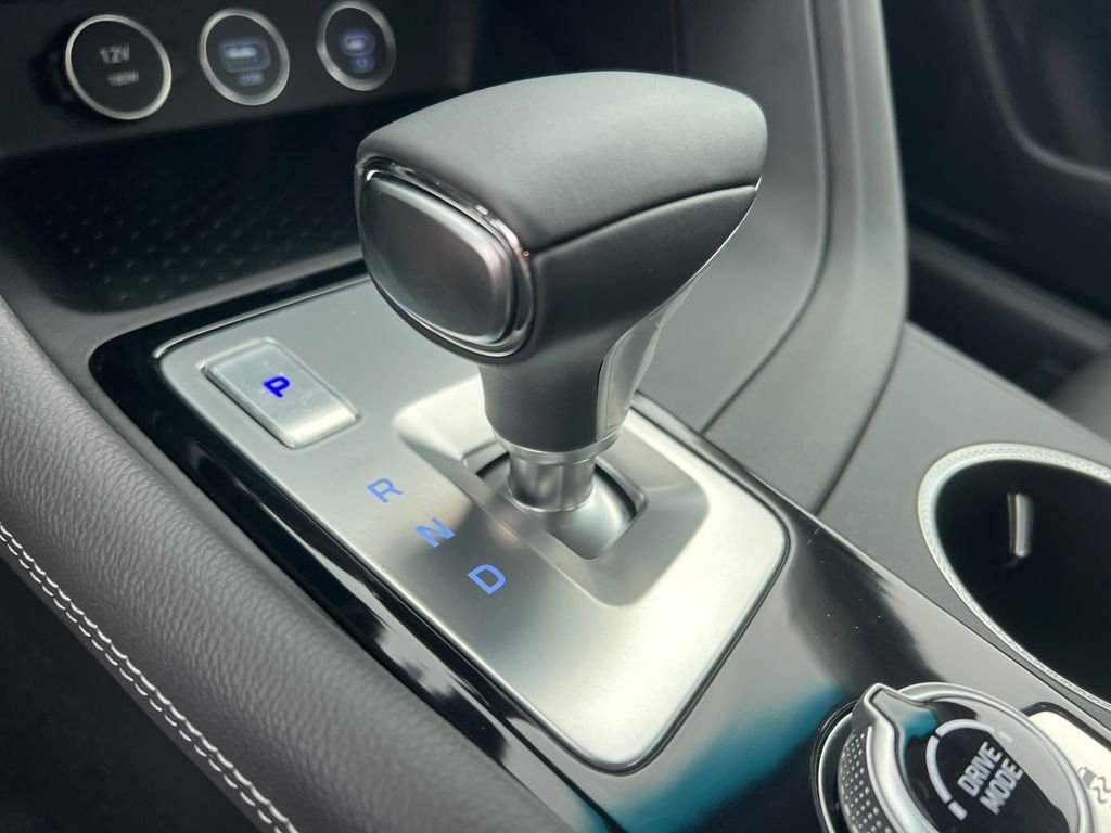 2026 GENESIS G70 Standard - Photo 31