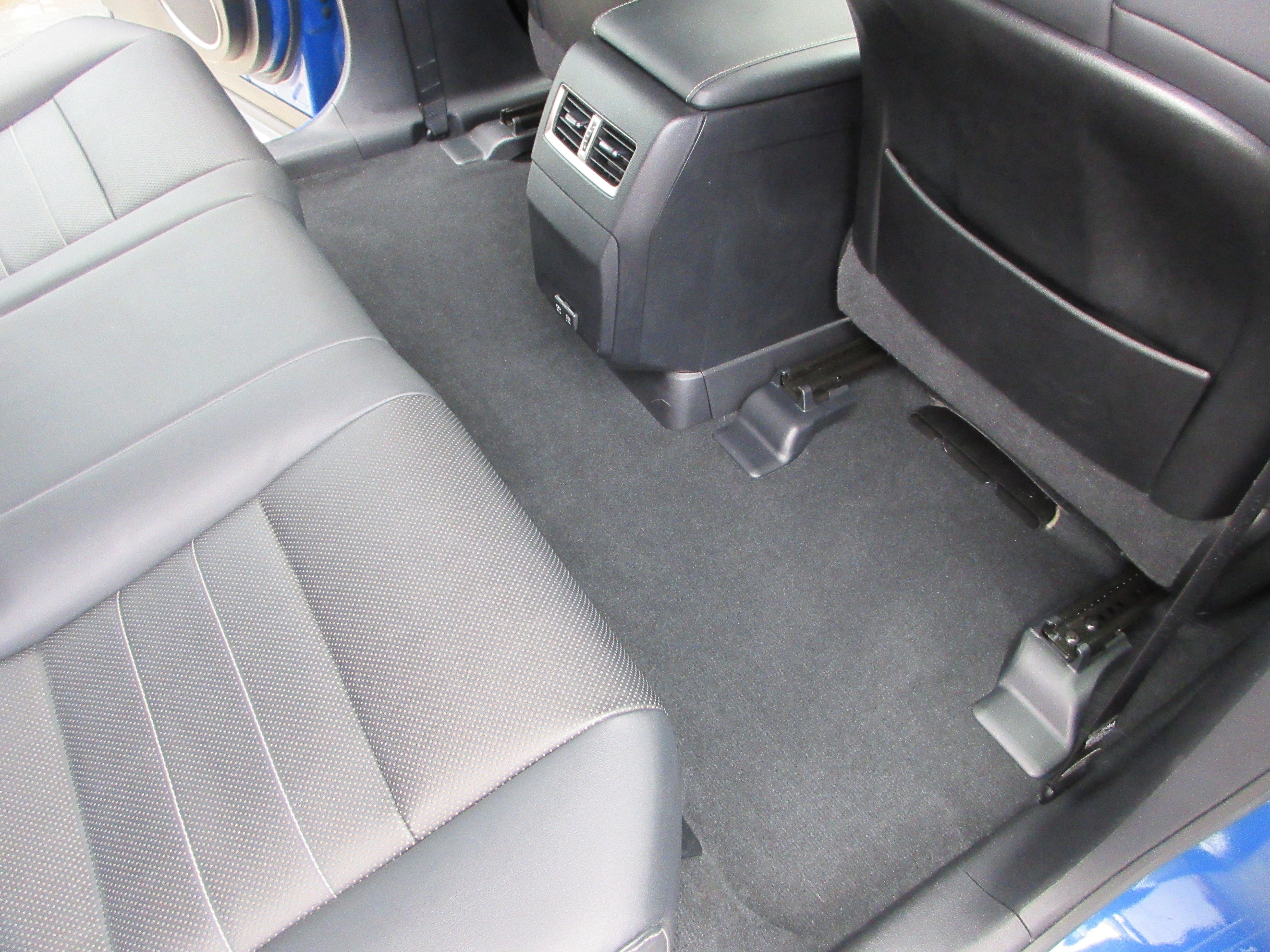 Used 2022 Grecian Water Lexus 350 F Sport Handling image 22