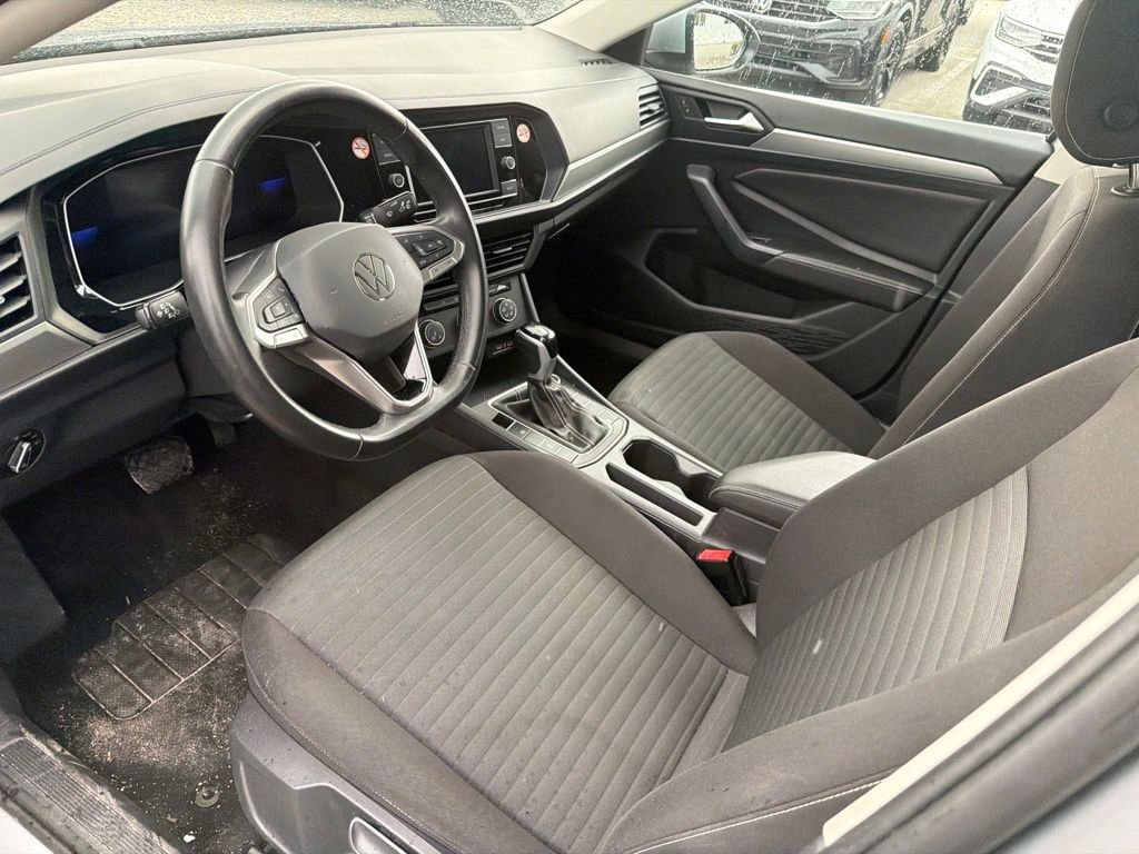 Used 2024 Silver Volkswagen 1.5T S image 11
