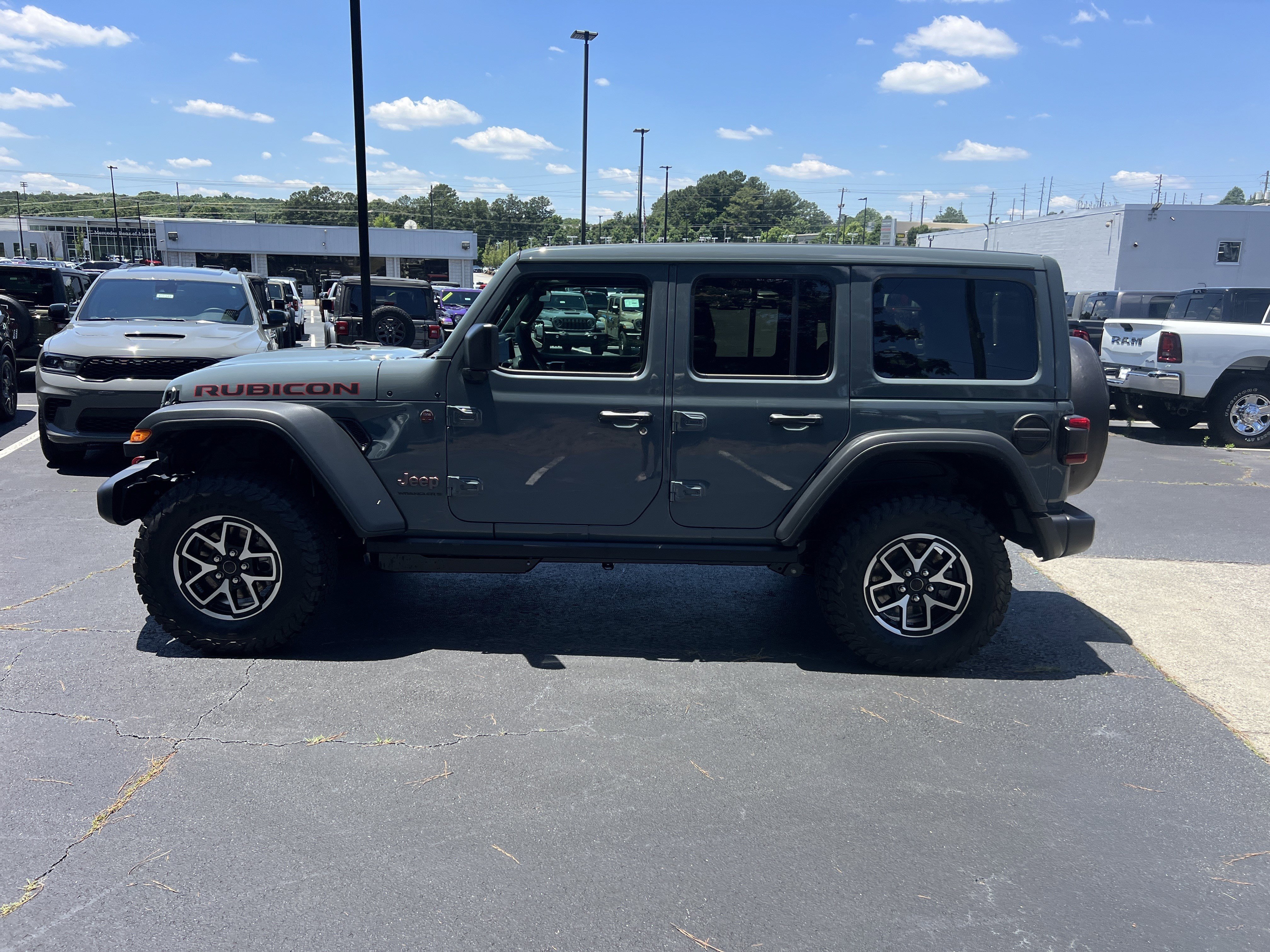 New 2026 Anvil Clearcoat Jeep Rubicon image 4