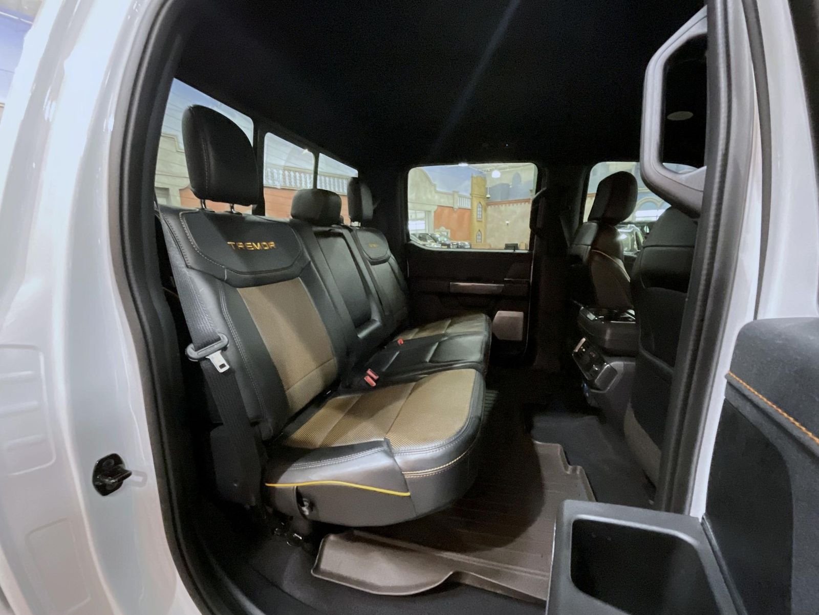 Used 2023 White Ford Tremor image 18