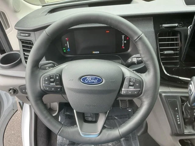 New 2026 Oxford White Ford XLT image 19