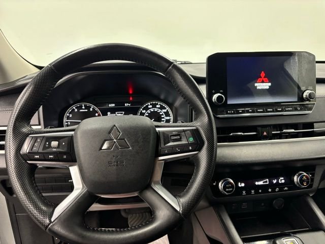 Used 2024 Gray Mitsubishi  image 20