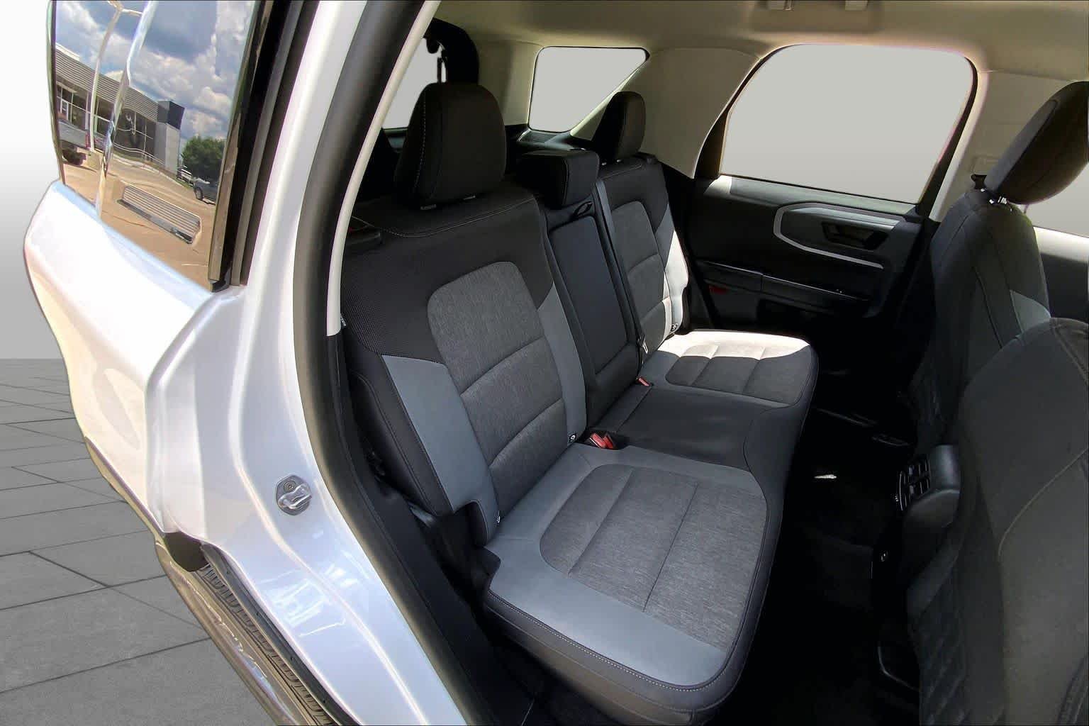 Used 2024 Oxford White Ford Big Bend image 19