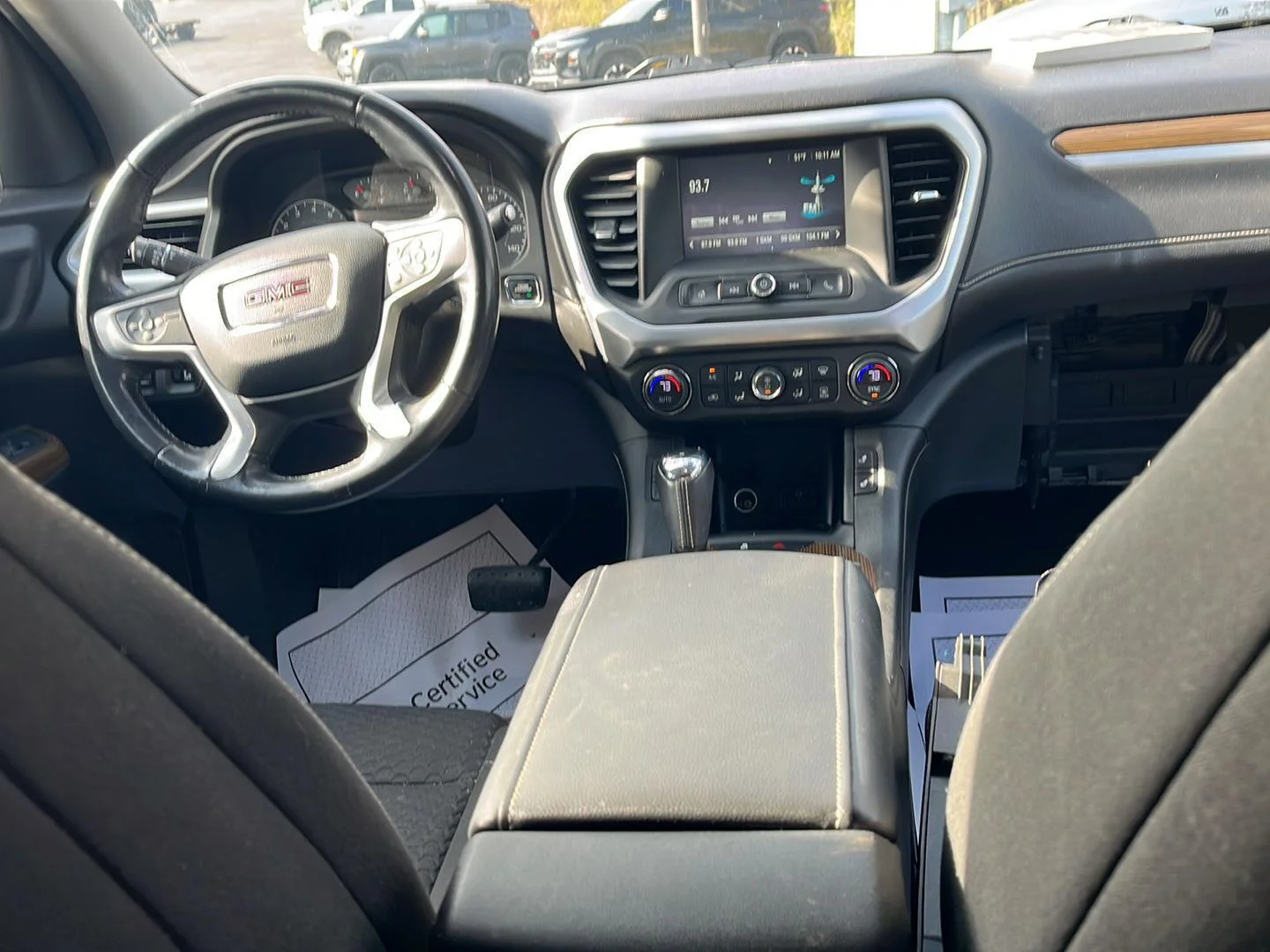 Used 2019 SUMMIT WHITE GMC SLE image 26