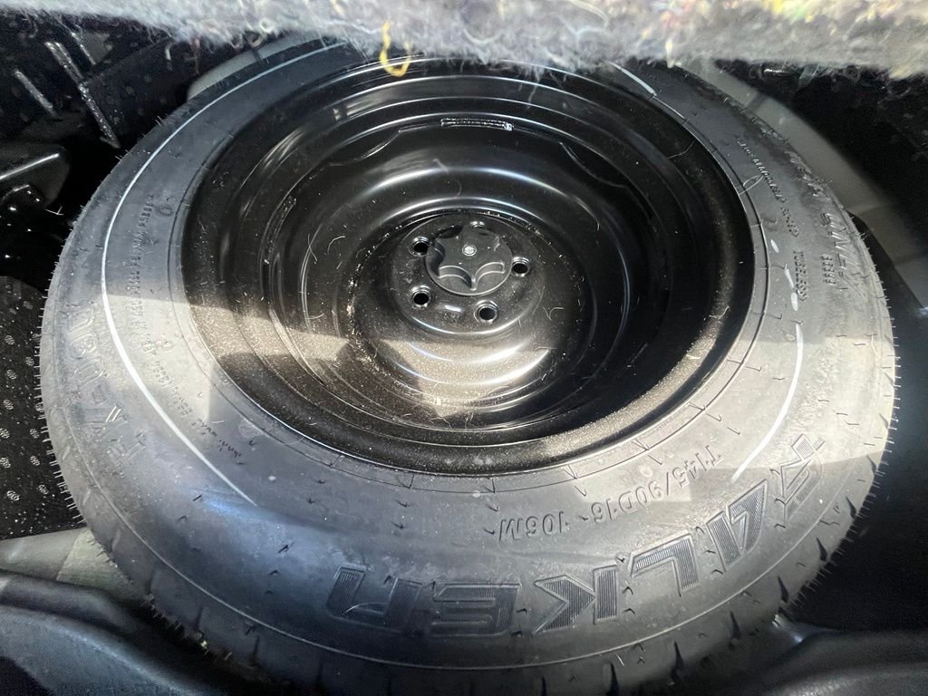 Used 2019 Gray Nissan SV image 30