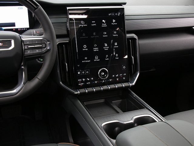 2026 GMC Acadia AT4 - Photo 16